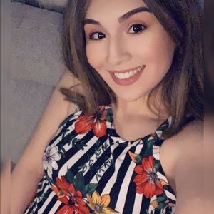 Meet your Posher, Mariana